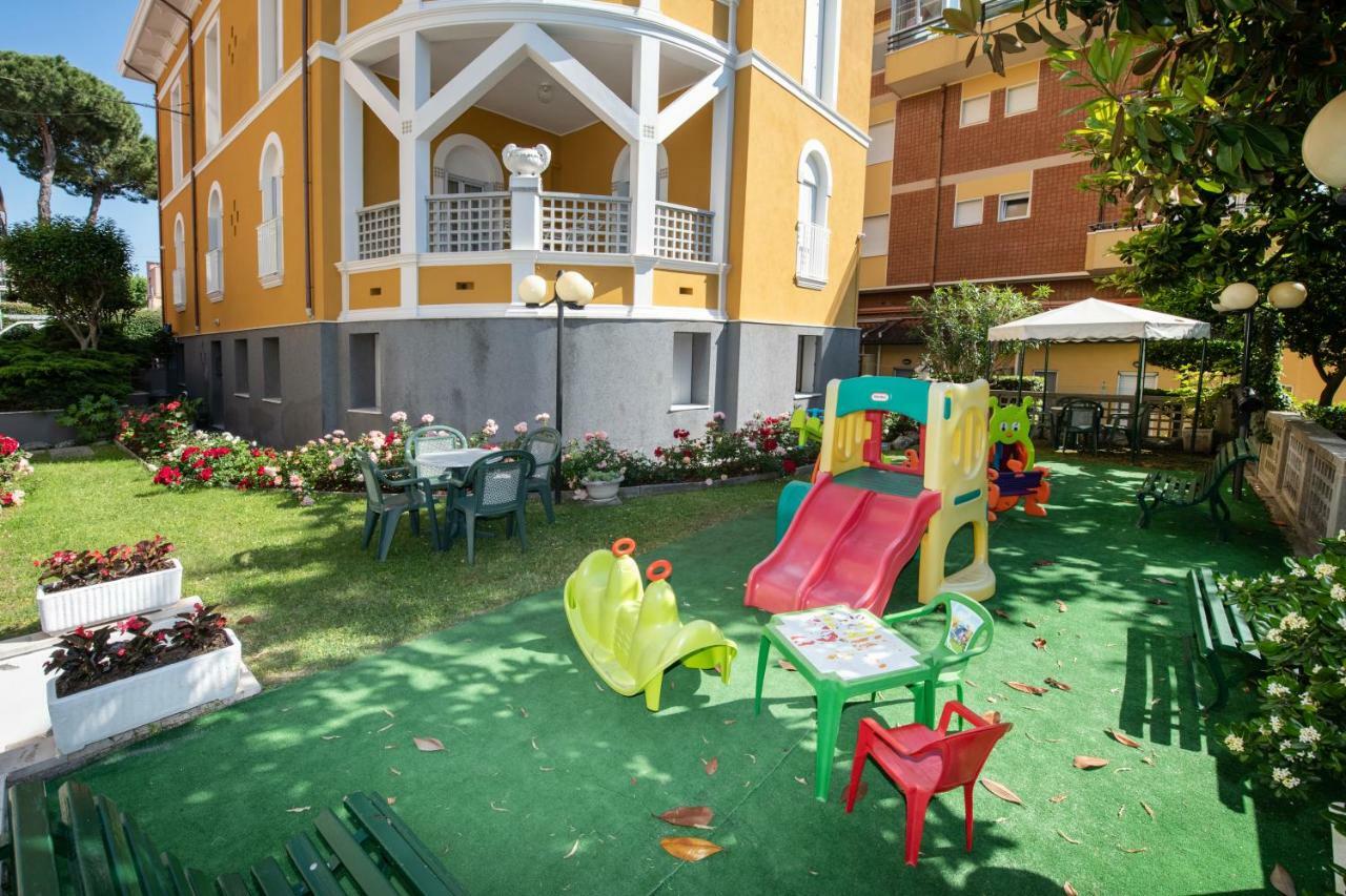 Hotel Torretta กัตตอลิกา ภายนอก รูปภาพ