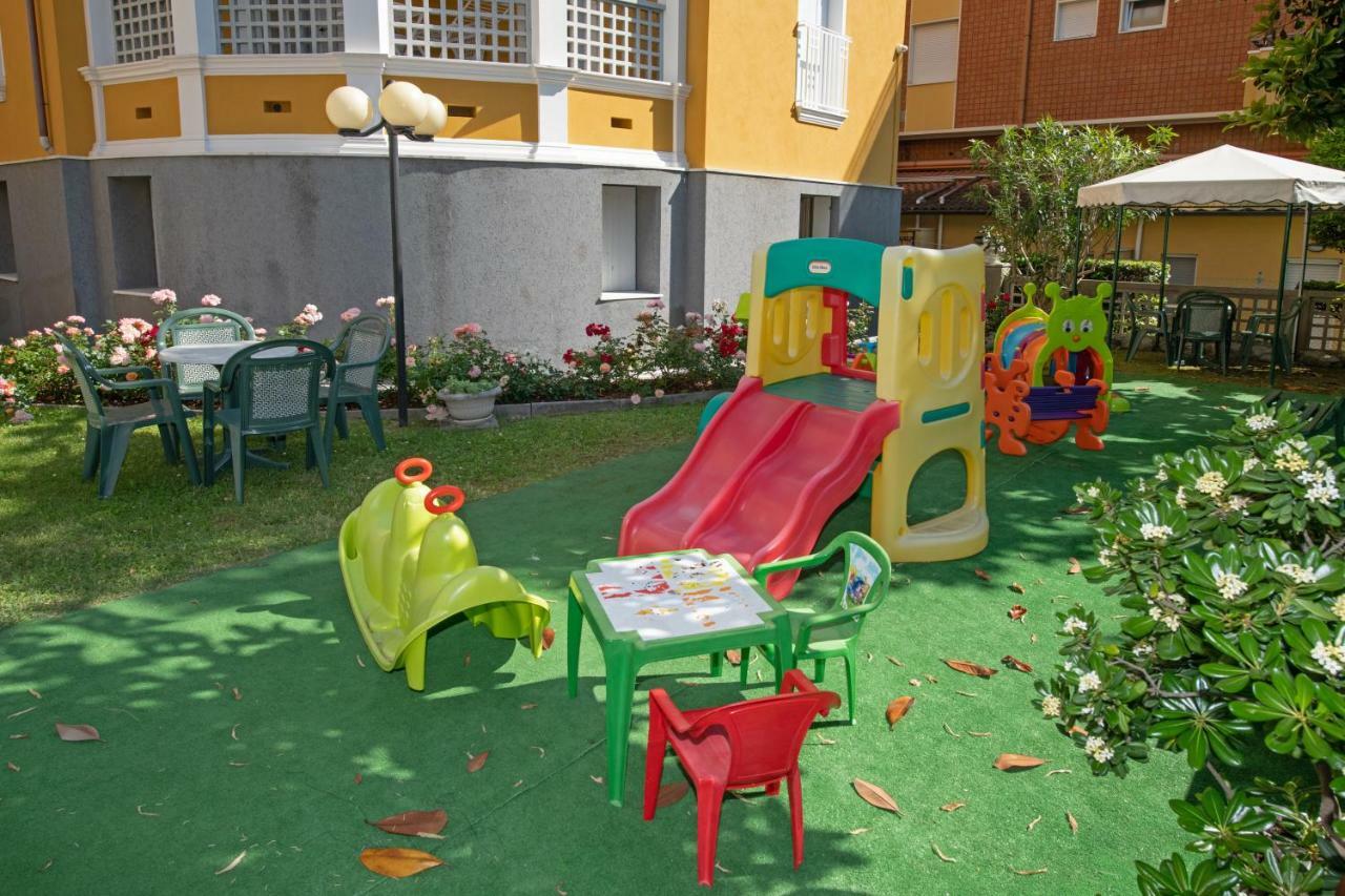 Hotel Torretta กัตตอลิกา ภายนอก รูปภาพ